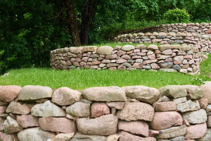 retaining wall ma